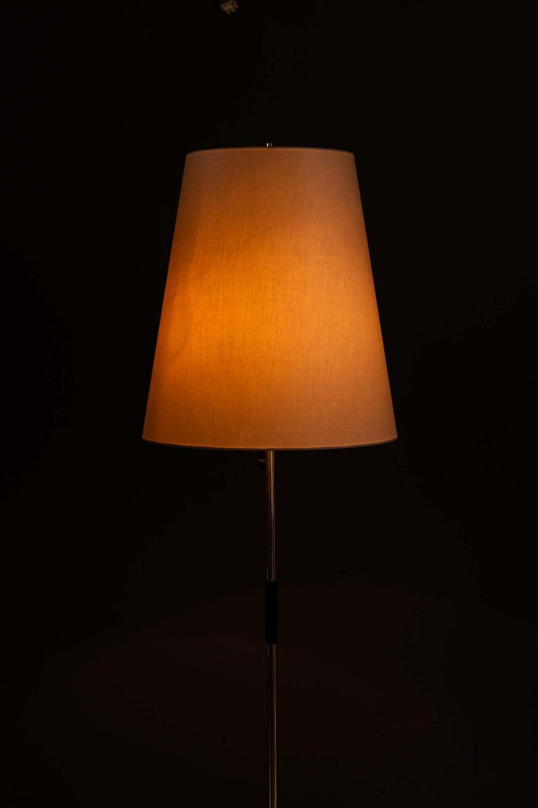 photo vinterior Rupert Nikoll Floor Lamp With Fabric Shade Vienna Around 1950s