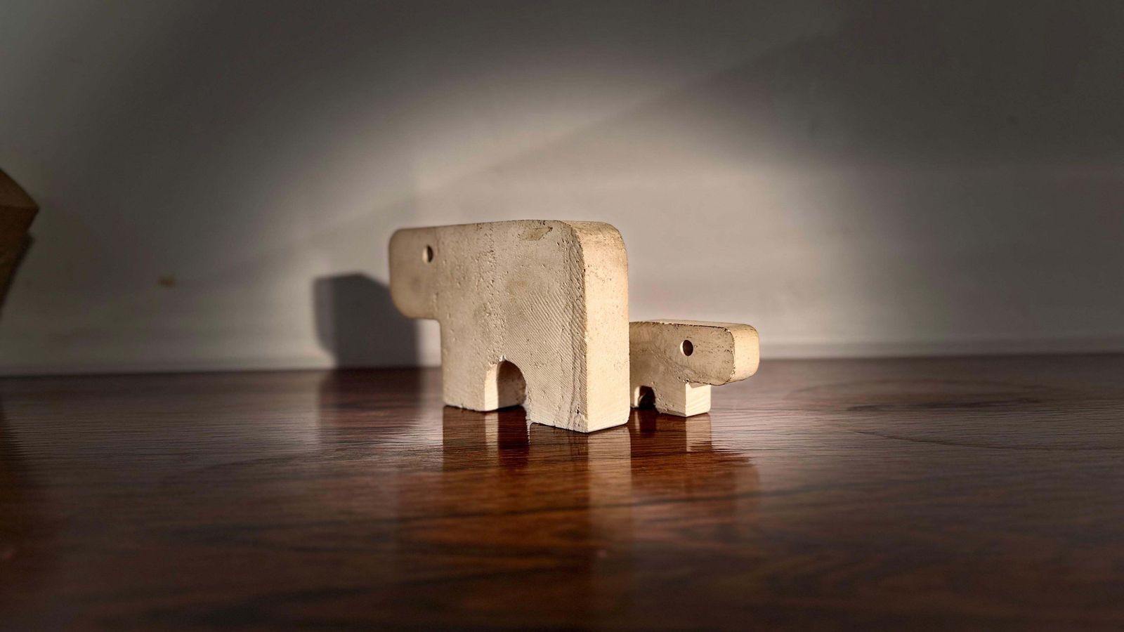 photo furniture Minimalist Animale Stone Sculpture Designed By Fratelli Manelli, 1970s