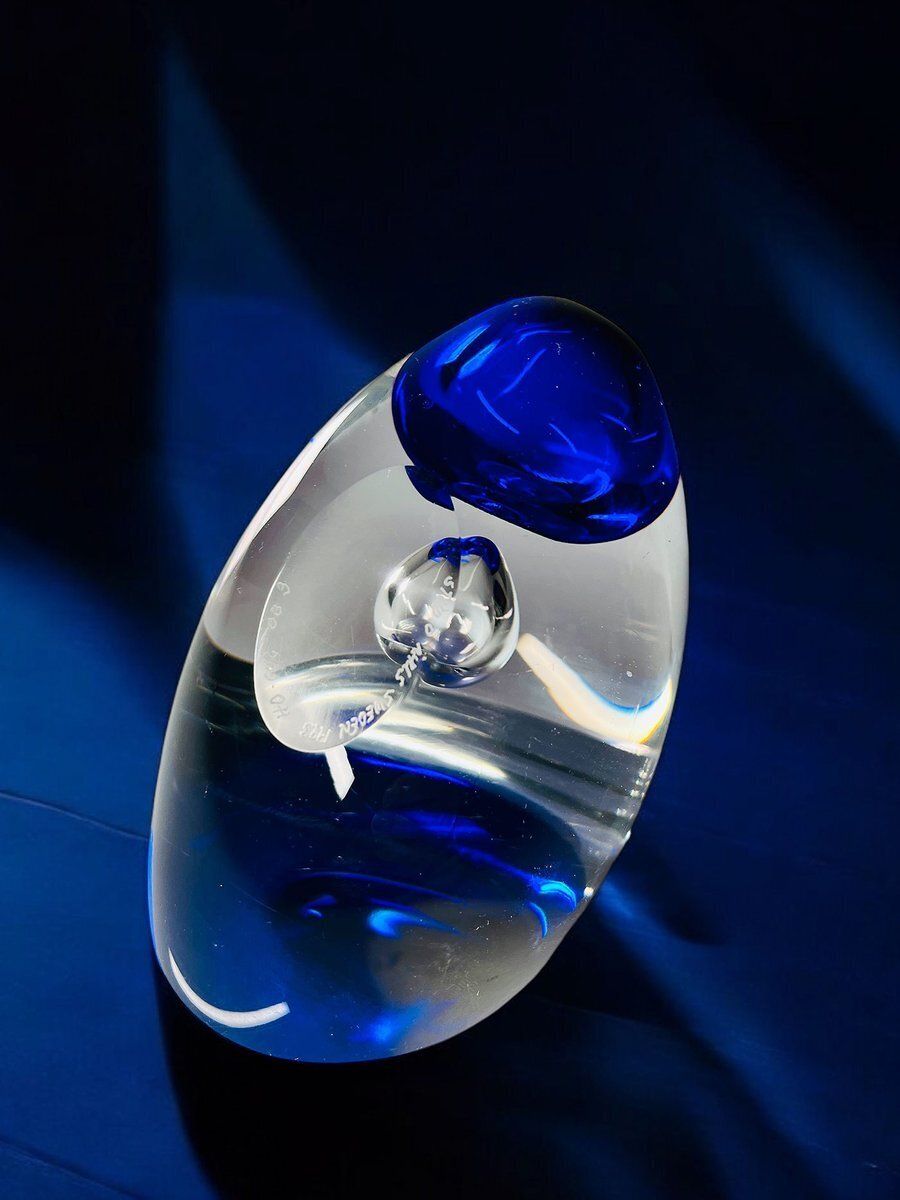 Glass Paperweight From Studio åhus, Sweden, 1993