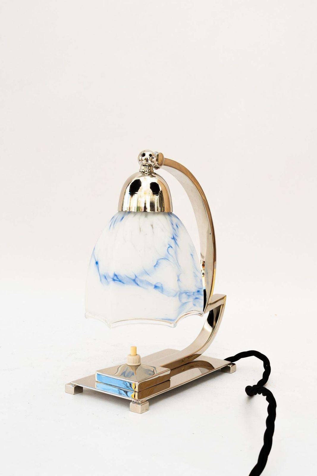 Swiveling Nickel Art Deco Table Lamp With Original Glass Shade Around 1920s photo buy