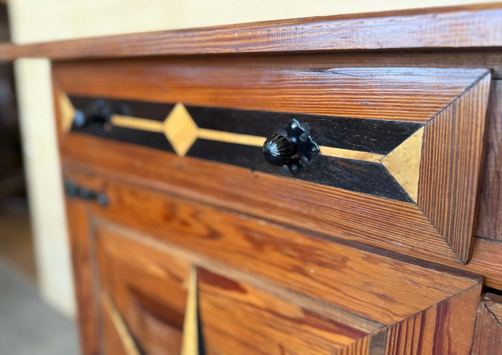 photo buy 19th Pair Of Marquetry Pine Bookcase With Two Doors And Drawers