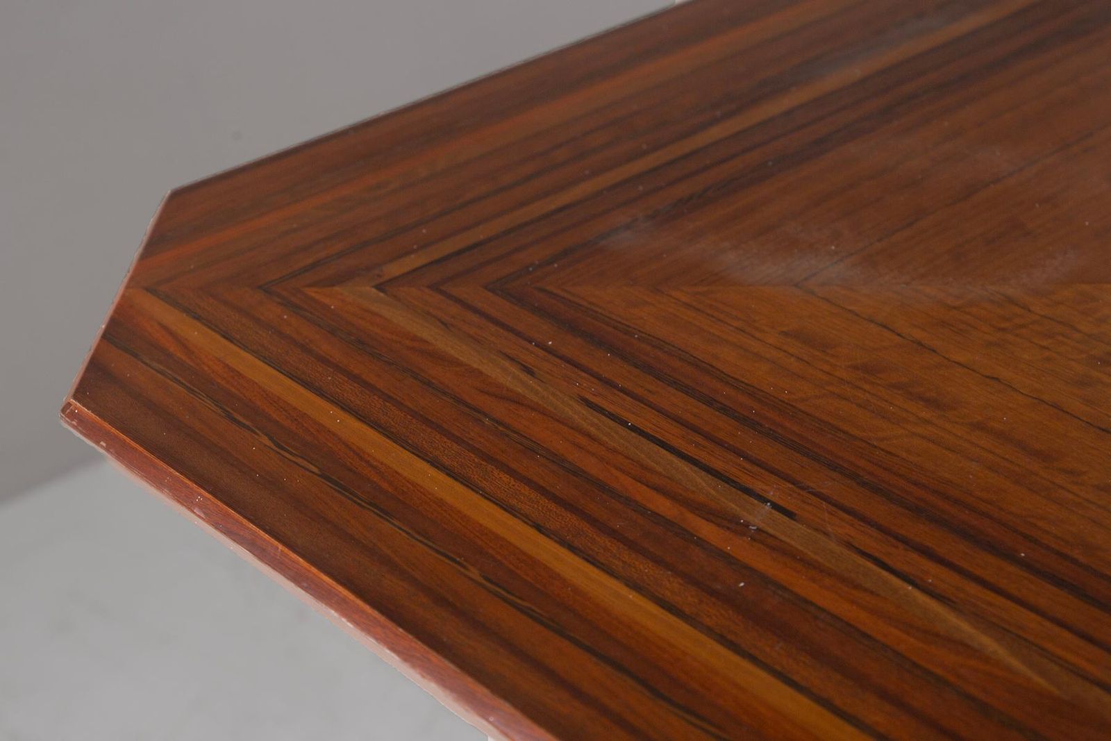 Rare Dining Table By Luciano Frigerio, Model Paganini By Frigerio In Desio photo vintage