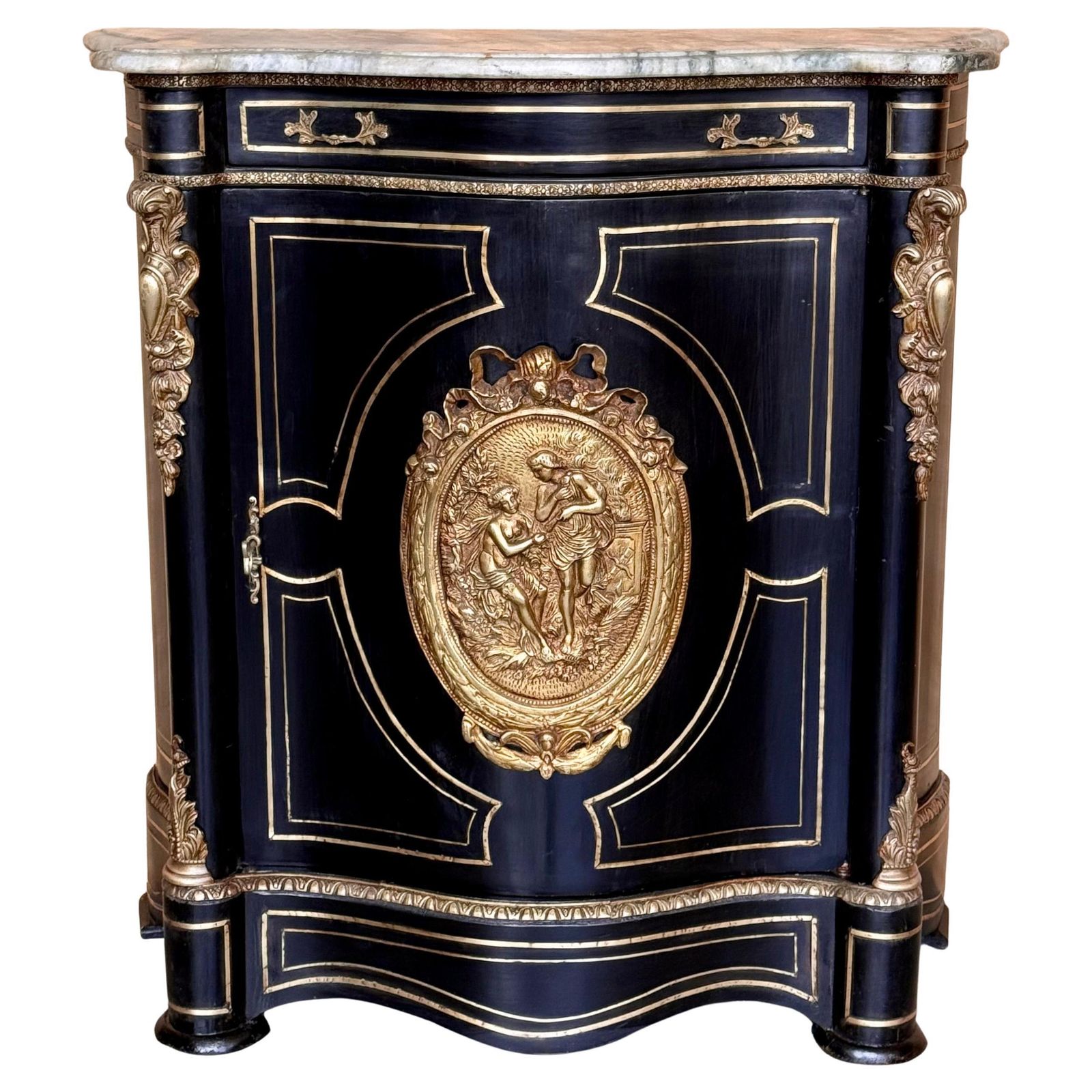 Cabinet français de style Napoléon III, XIXe siècle, avec incrustations métalliques