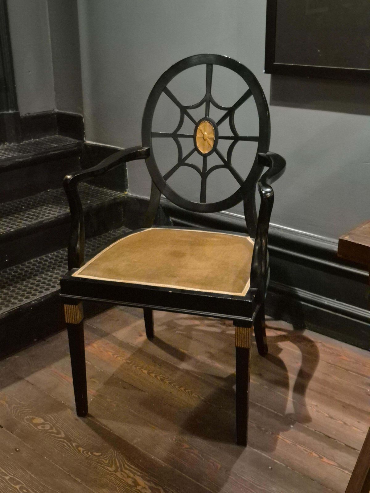 photo furniture Spiderback Chair, Similar To Design By Edwin Lutyens, 1930/40s