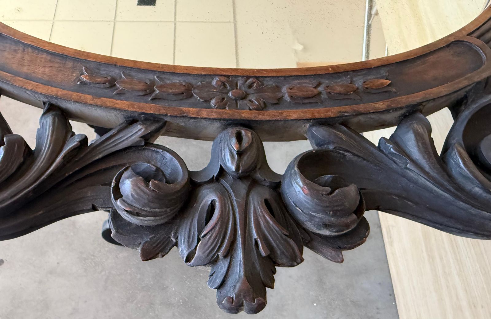 Early 20th Spanish Black Forest Carved Mirror With Floral Motif photo vinterior