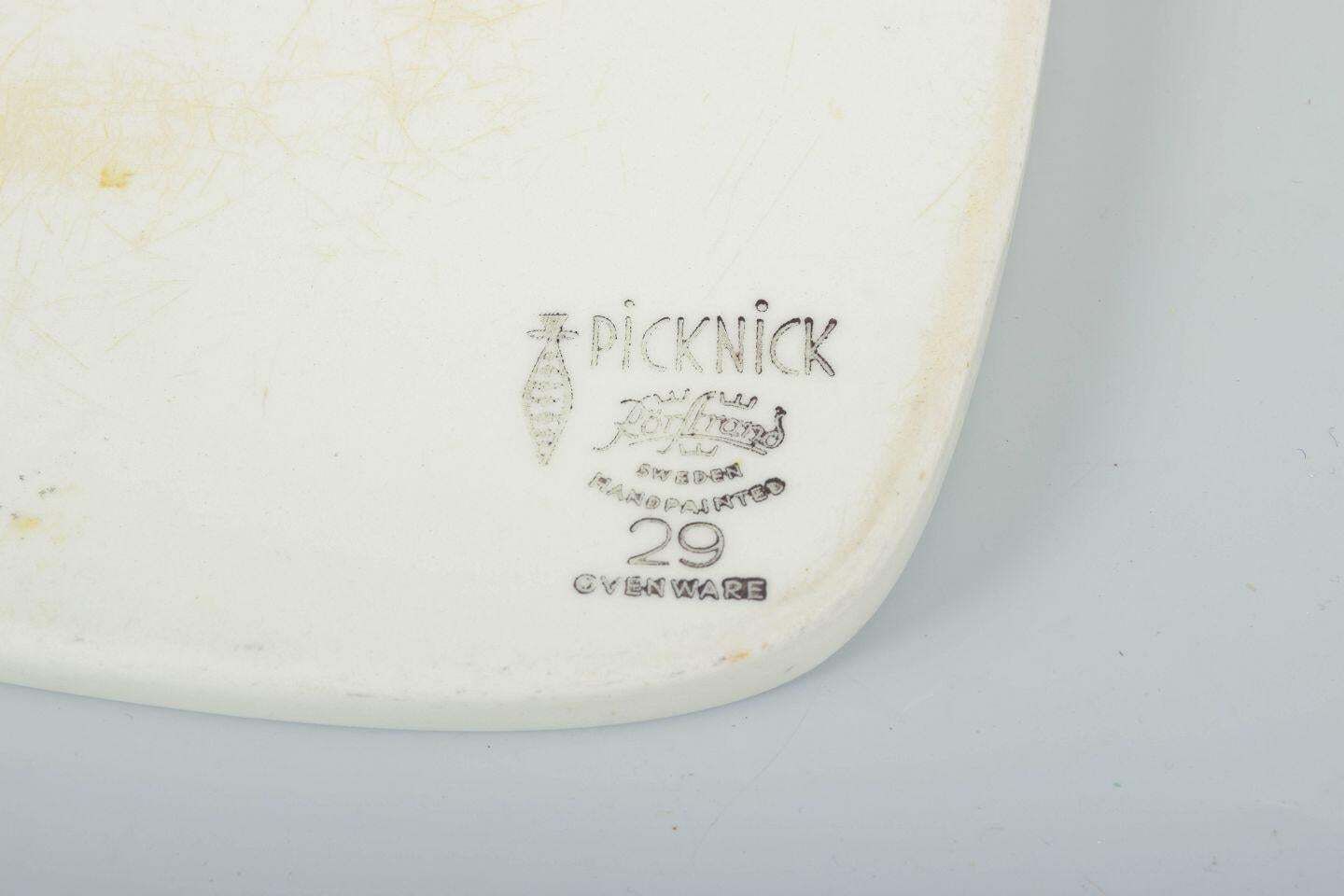 Marianne Westman For Rörstrand. Cutting Board In Stoneware. The Picknick Series. photo vinterior