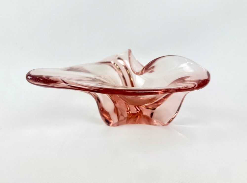 Bohemian Art Glass Ashtray Attributed To Josef Hospodka For Chribska Glassworks, 1960s photo Home Decor