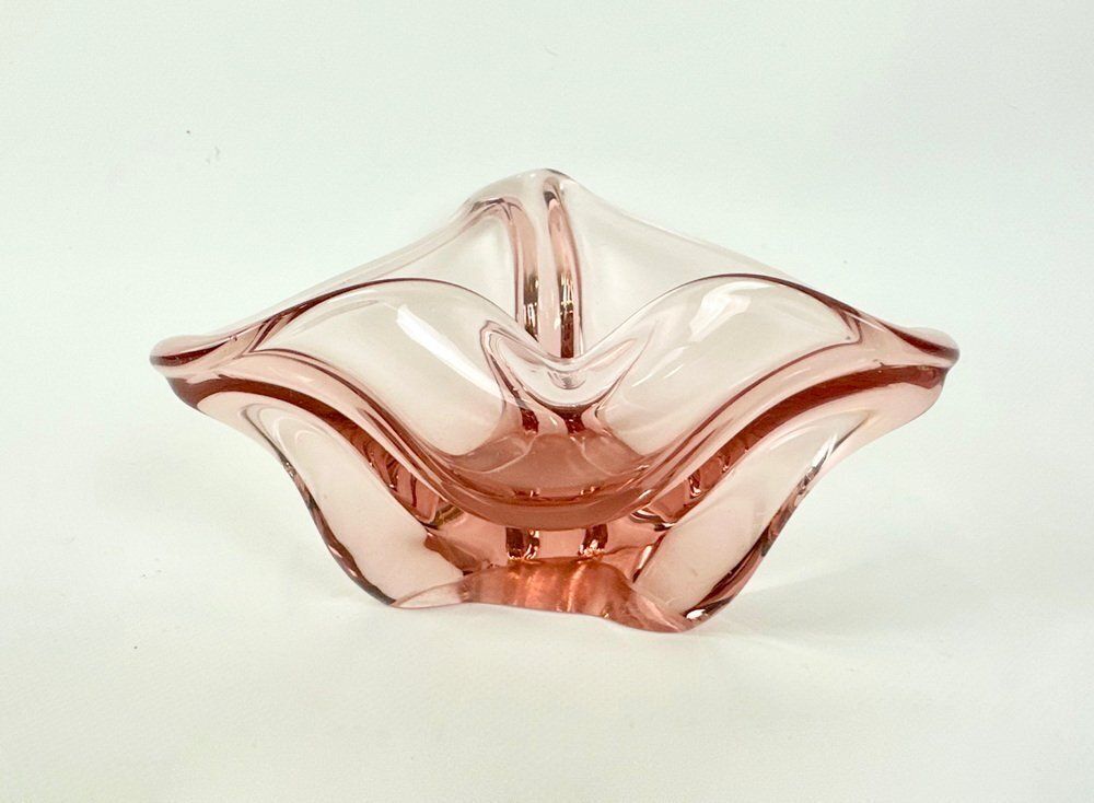 Bohemian Art Glass Ashtray Attributed To Josef Hospodka For Chribska Glassworks, 1960s photo vinterior
