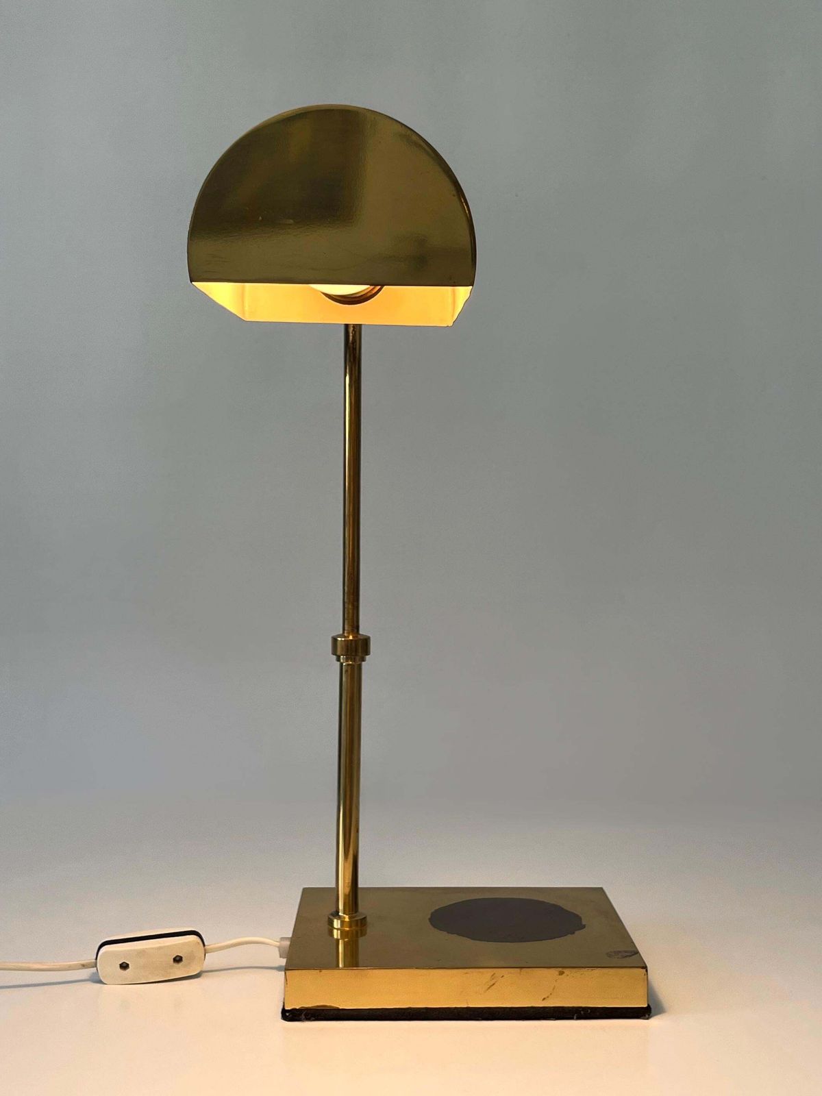 photo vinterior Adjustable Mid Century Modern Brass Table Lamp Or Desk Light Sweden 1960s