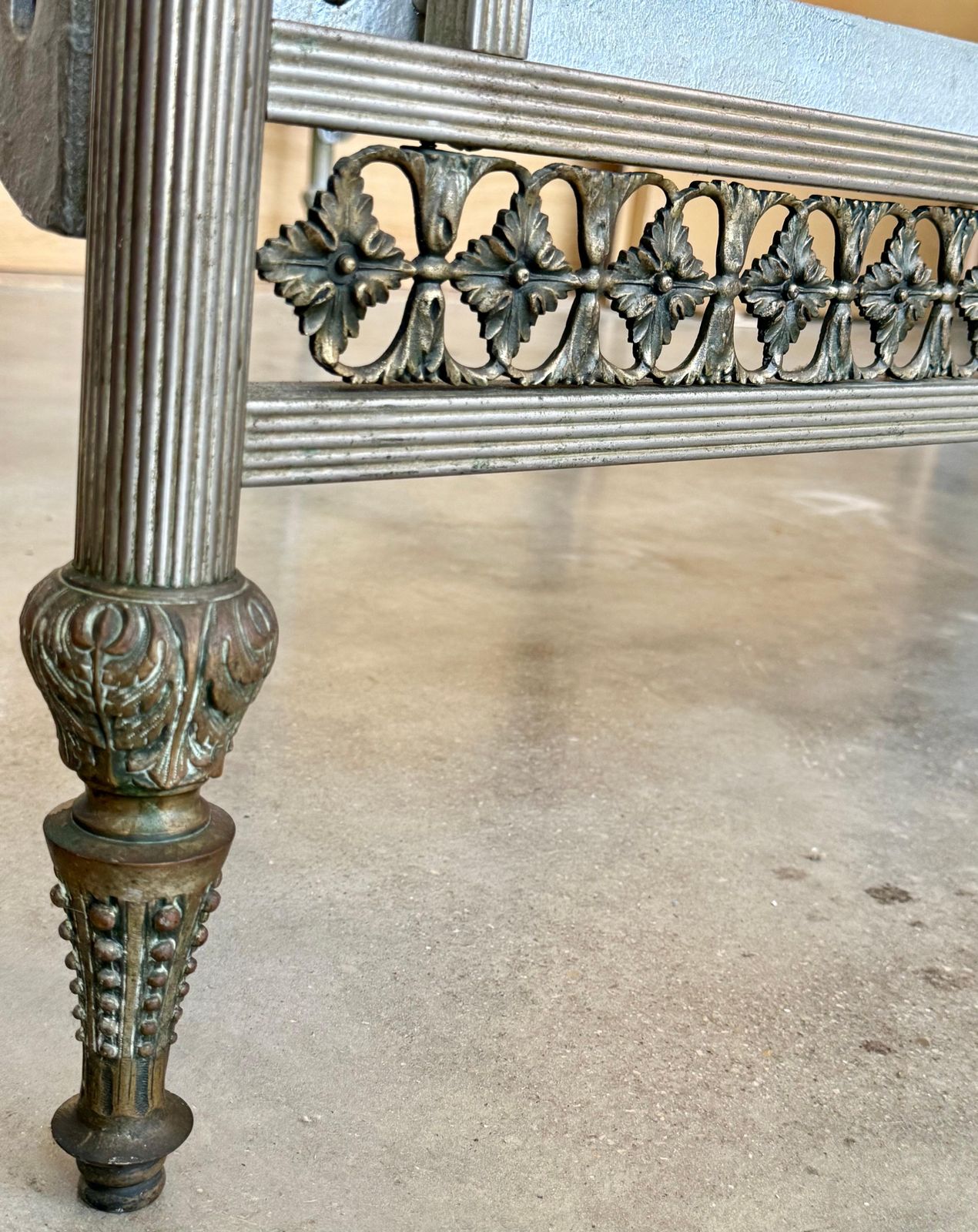 Mobilier Lit d'époque français en laiton et bronze, deux places, début du XXe siècle photo