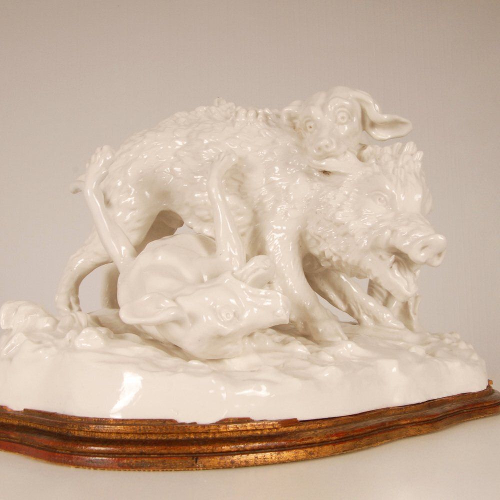 photo buy Antique Porcelain Hunting Scene, 19th Century