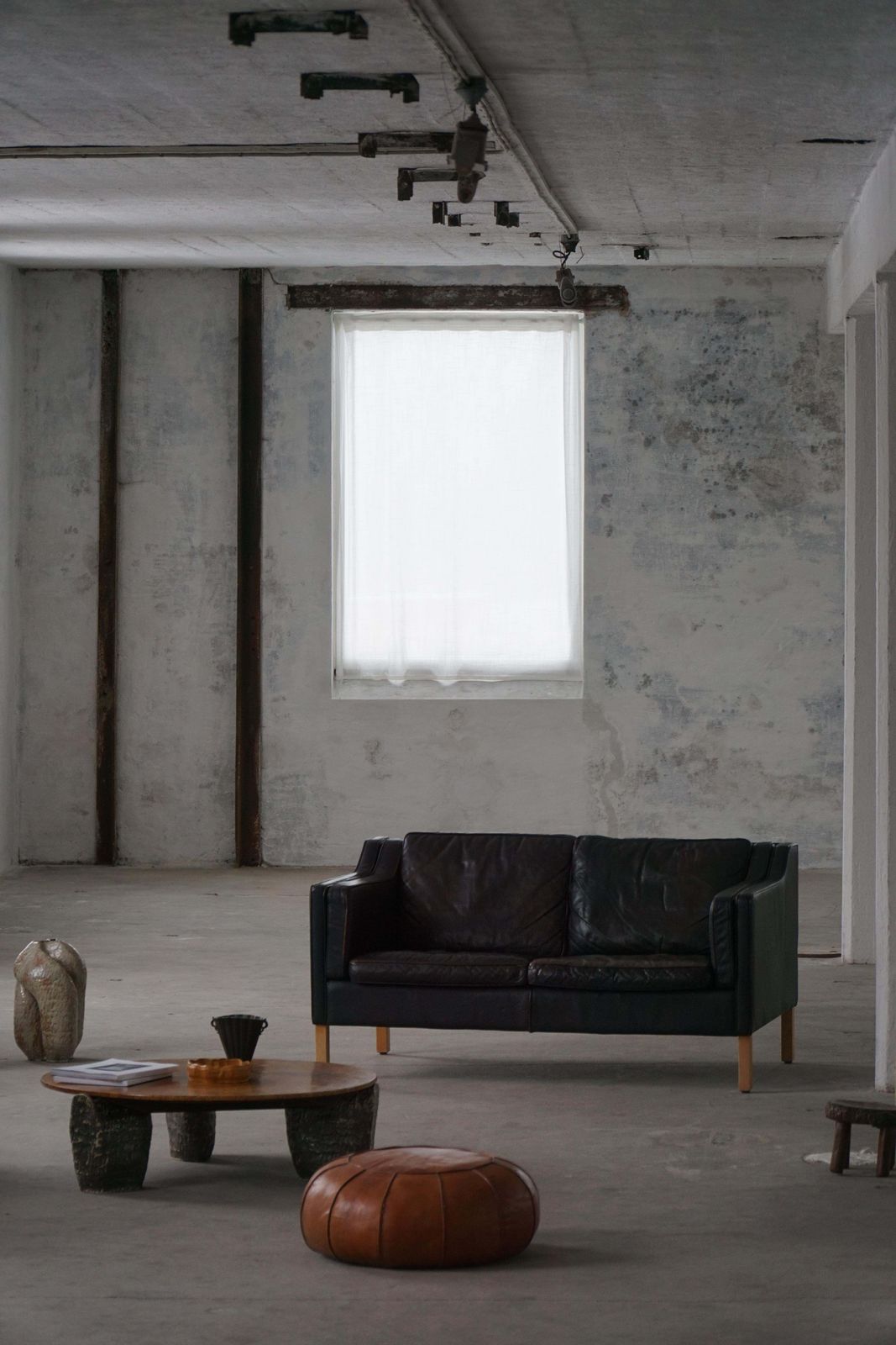 Furniture Mogens Hansen, Mid Century 2 Seater Sofa, Patinated Black Leather, 1970s photo
