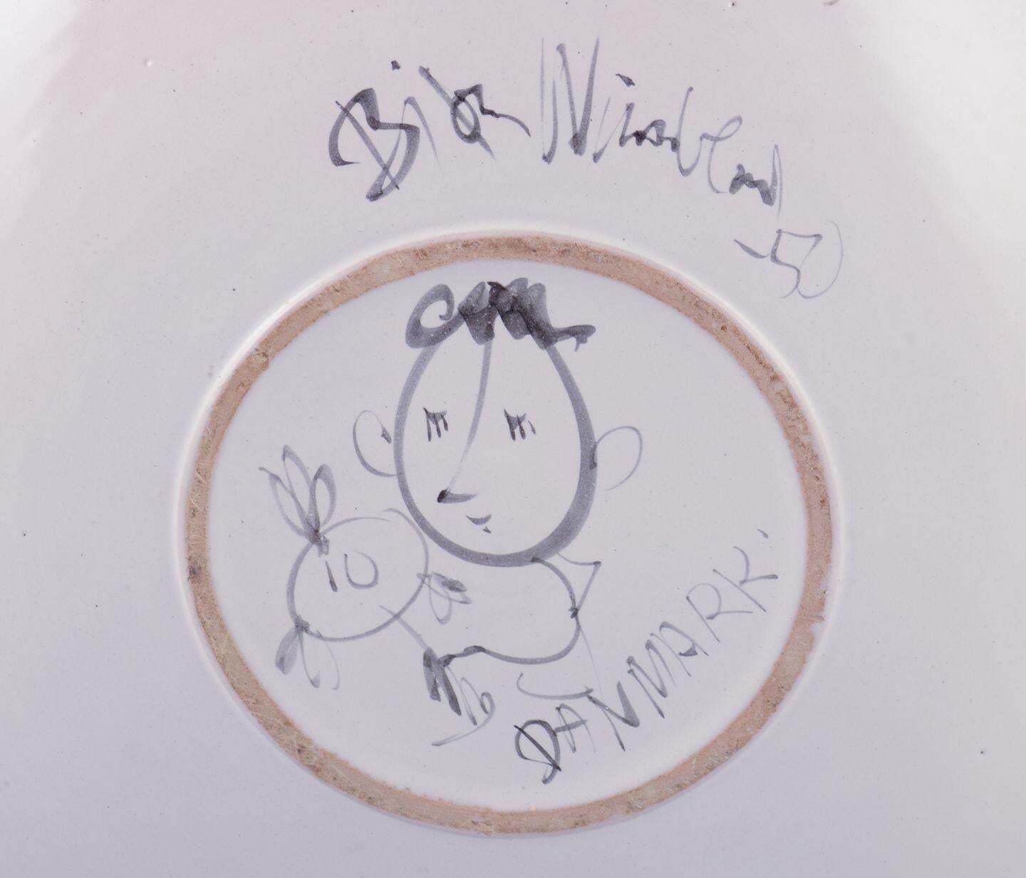 Bjørn Wiinblad. Large, Early Earthenware Bowl. Motif Of Harlequins And Princess. photo buy