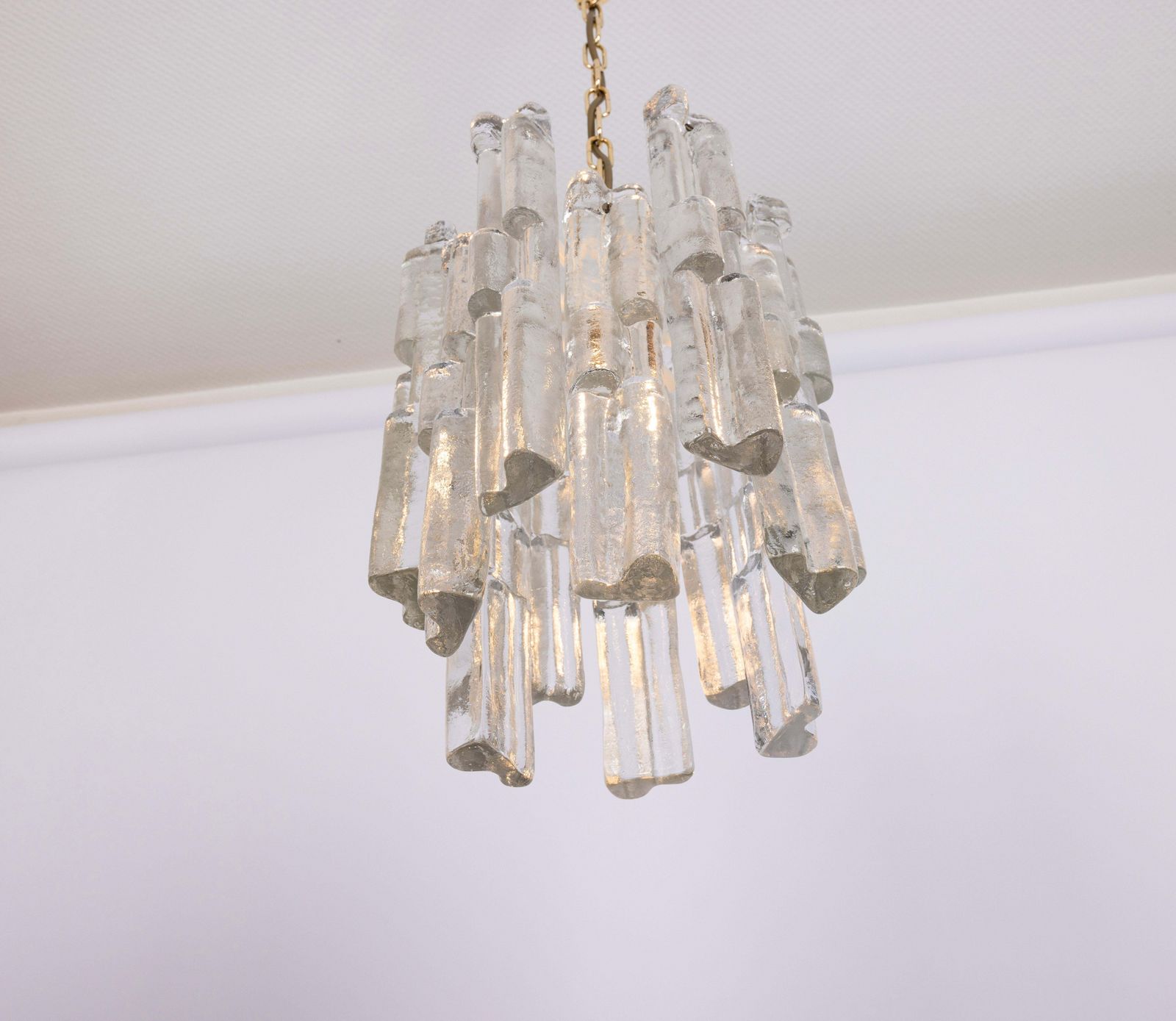 1 Of 8 Rare Murano Ice Glass Pendant Lights   Ruba, By Kalmar, Austria, 1970s photo vinterior