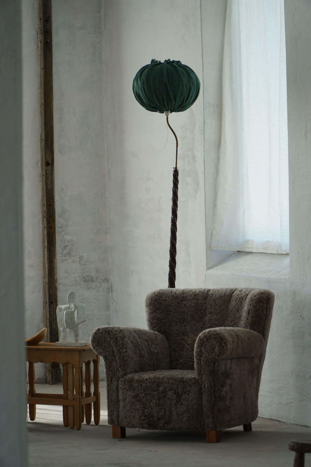photo vinterior Swedish Mid Century Modern Organic Floor Lamp In Burned Wood, Wabi Sabi, 1950s