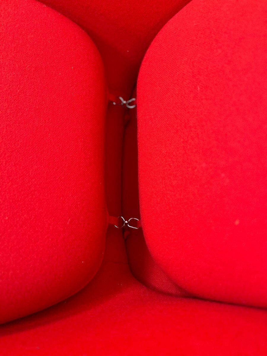 Set Of Womb Armchairs Attributed To Eero Saarinen photo Furniture