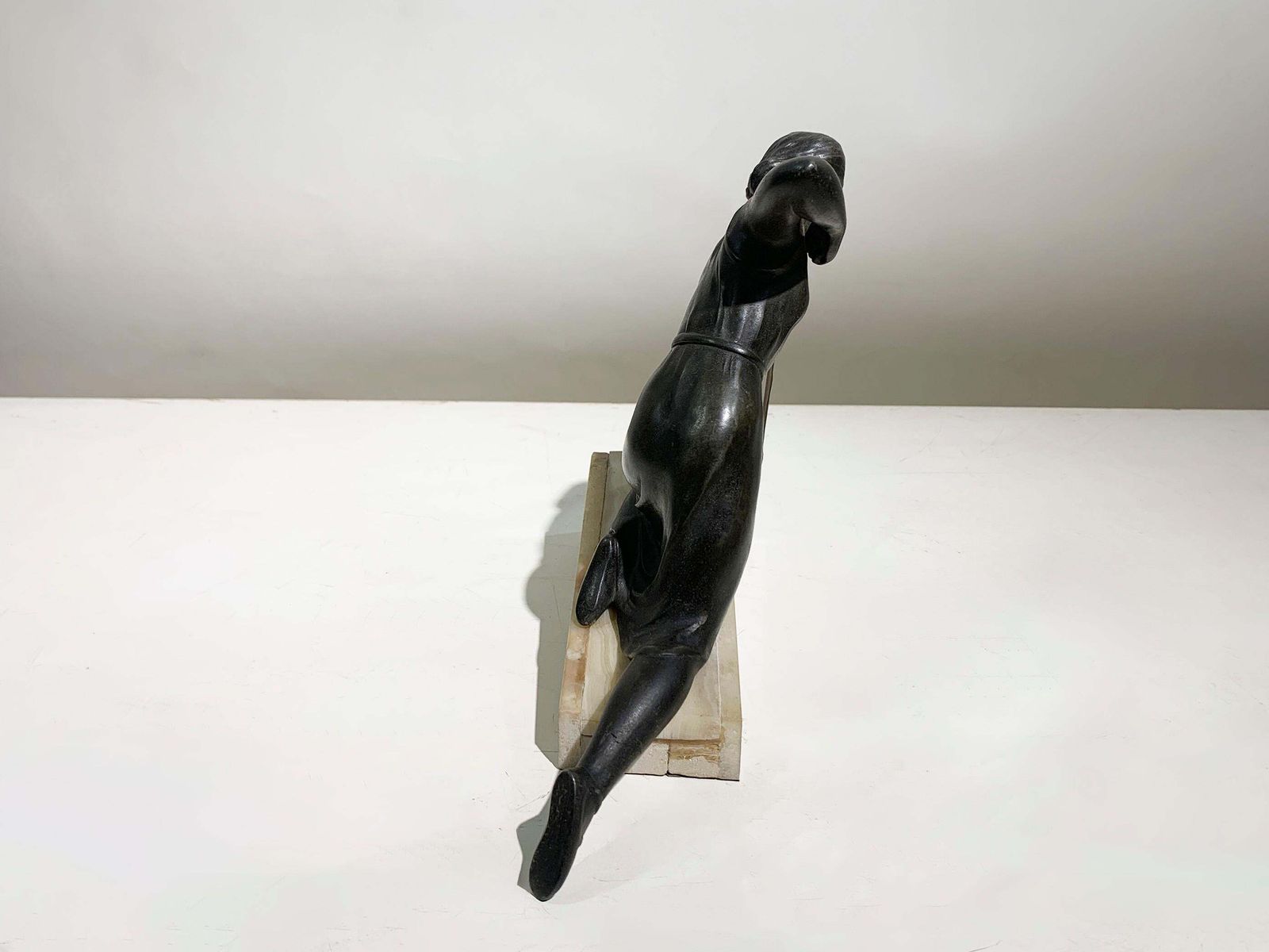 "Diana The Huntress" Art Deco Sculpture, Circa 1930's photo vinterior