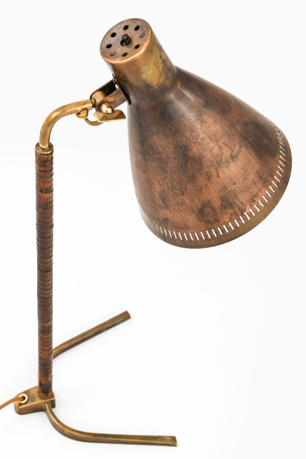 Early Table Lamp In Brass And Leather By Paavo Tynell, 1950's photo for sale