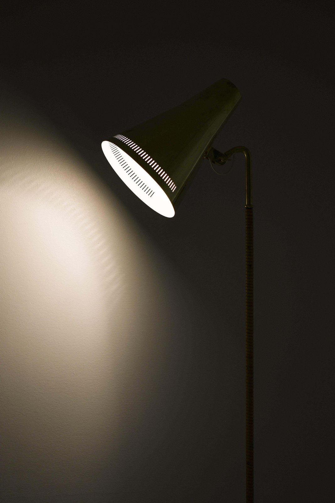Floor Lamp In Brass And Cane By Paavo Tynell, 1950's photo 38399.0