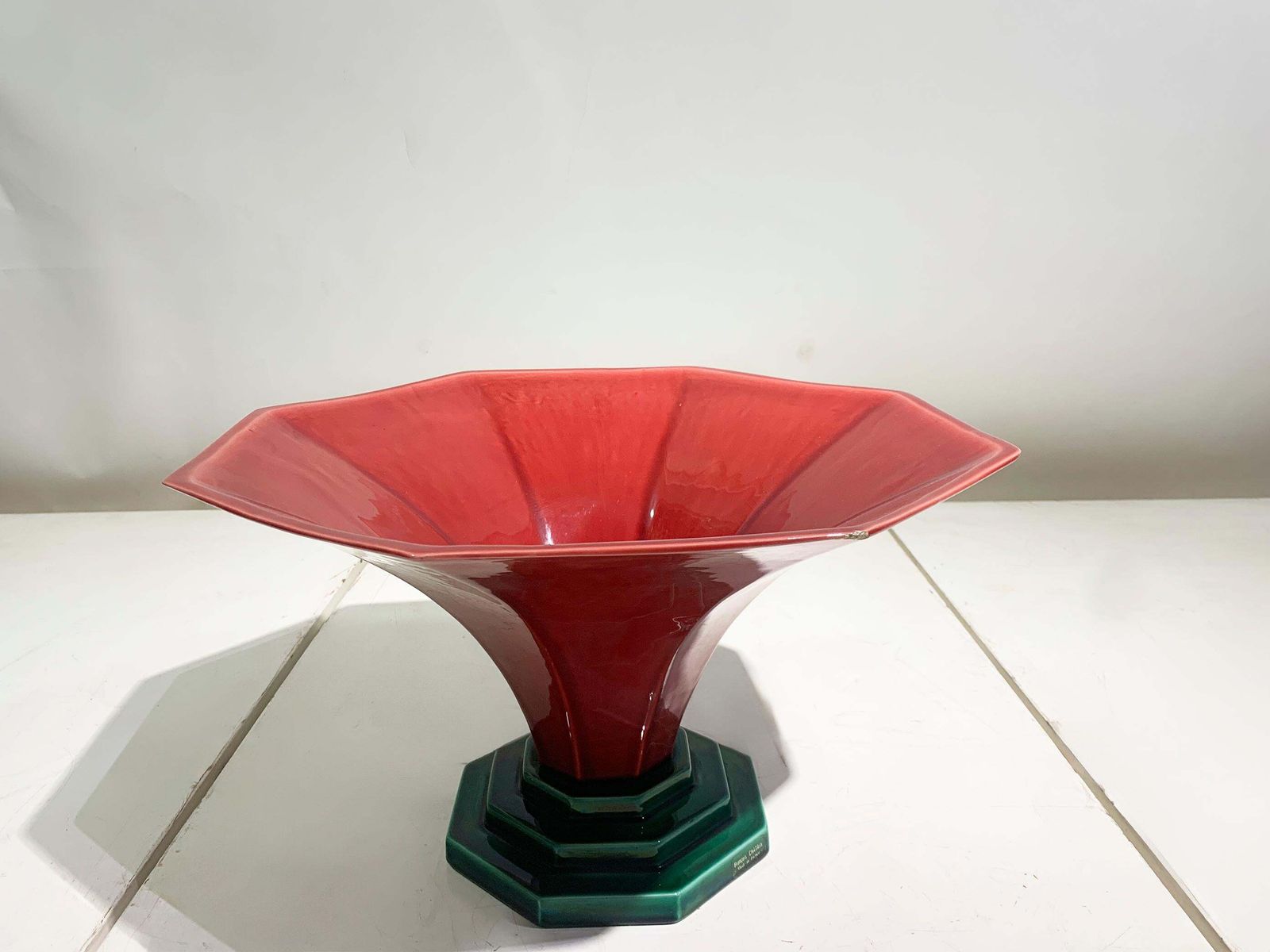 François Chatain Ceramic Bowl In Red And Green, Art Deco Style, France, 1980's photo vinterior