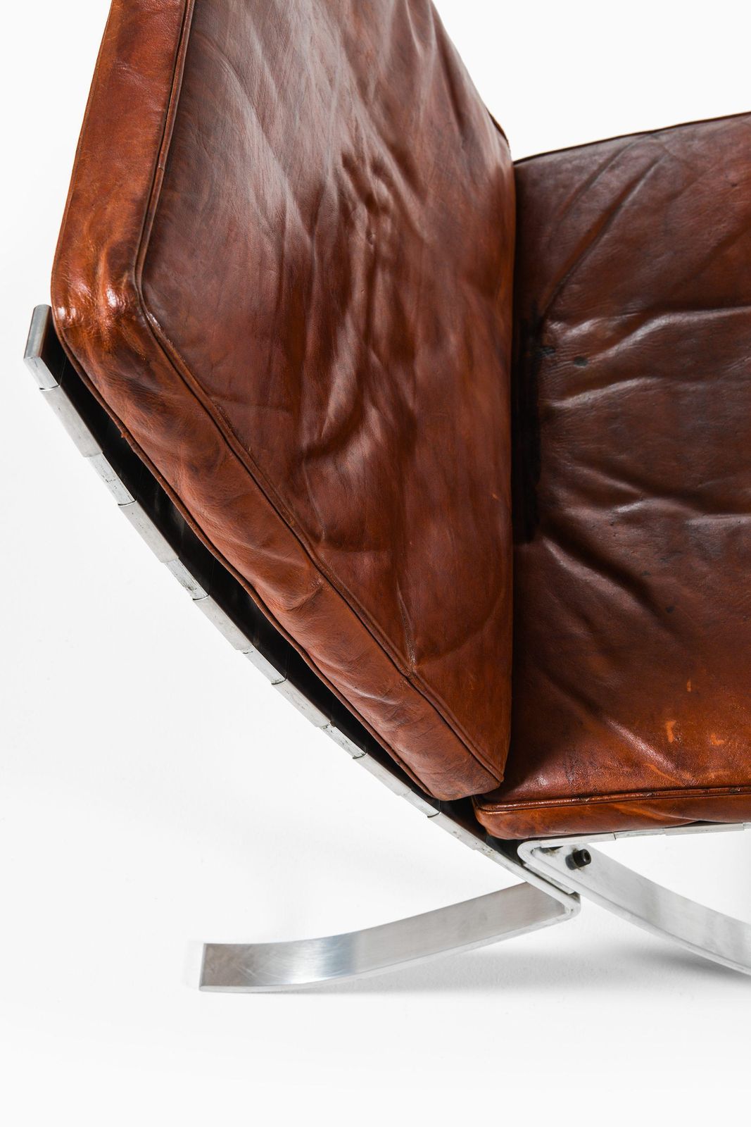 photo furniture Pair Of Easy Chairs In Chromed Steel And Leather By Steen østergaard, 1960's