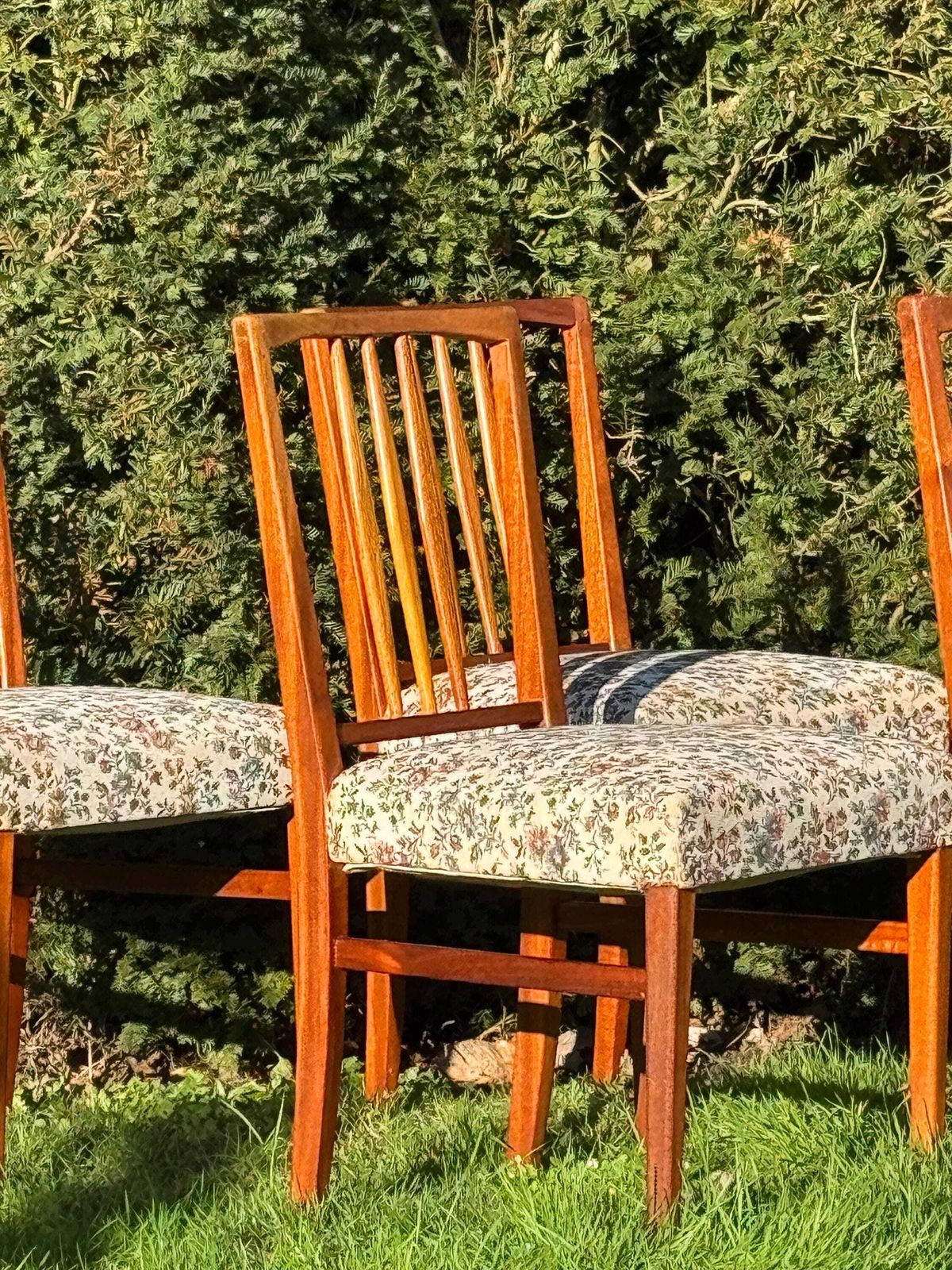 photo buy Ten Mid Century Teak Dining Chairs By Gordon Russell 1960