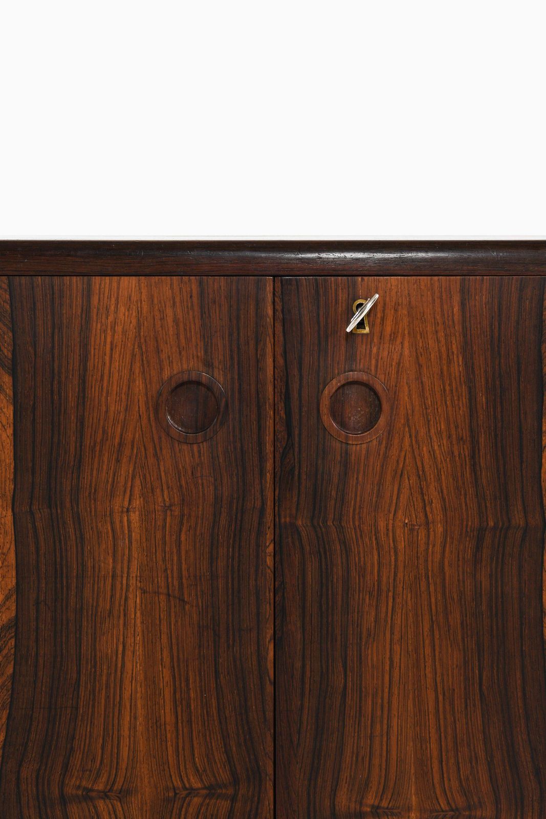 Bar Cabinet On Wheels In Rosewood, Formica And Steel By Illum Wikkelsø, 1960's photo Furniture