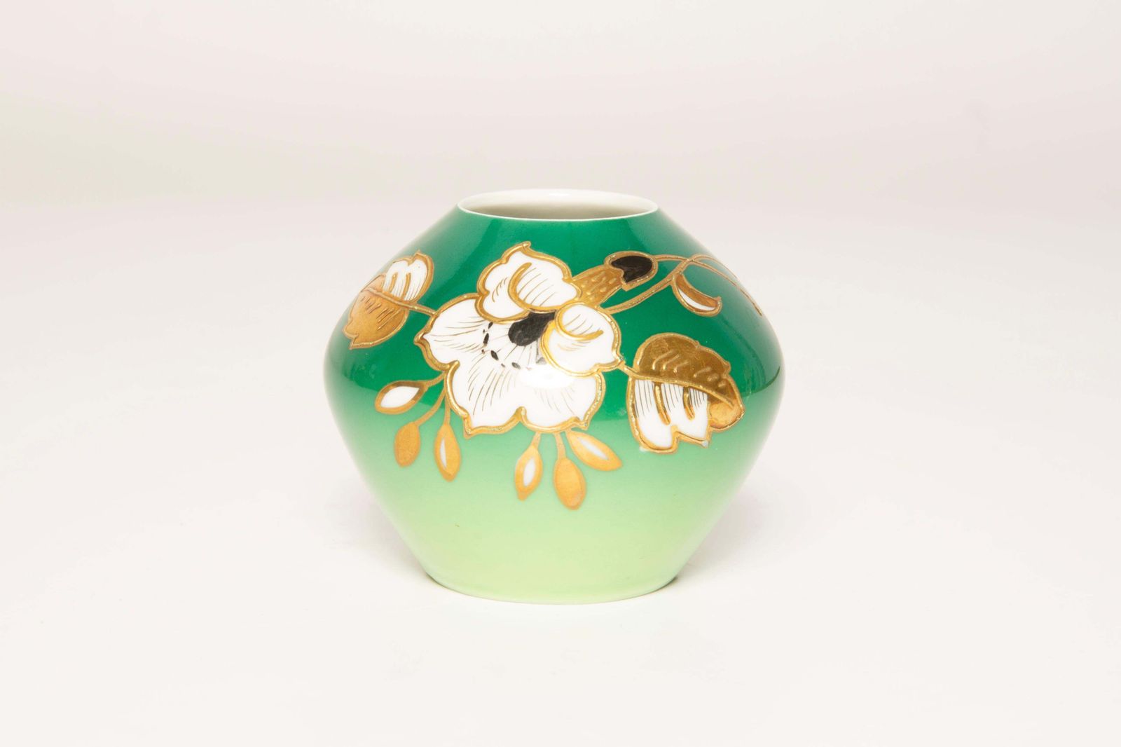 Mid Century Small Green Porcelain Vase, Hand Painted, Europe, Germany photo Home Decor