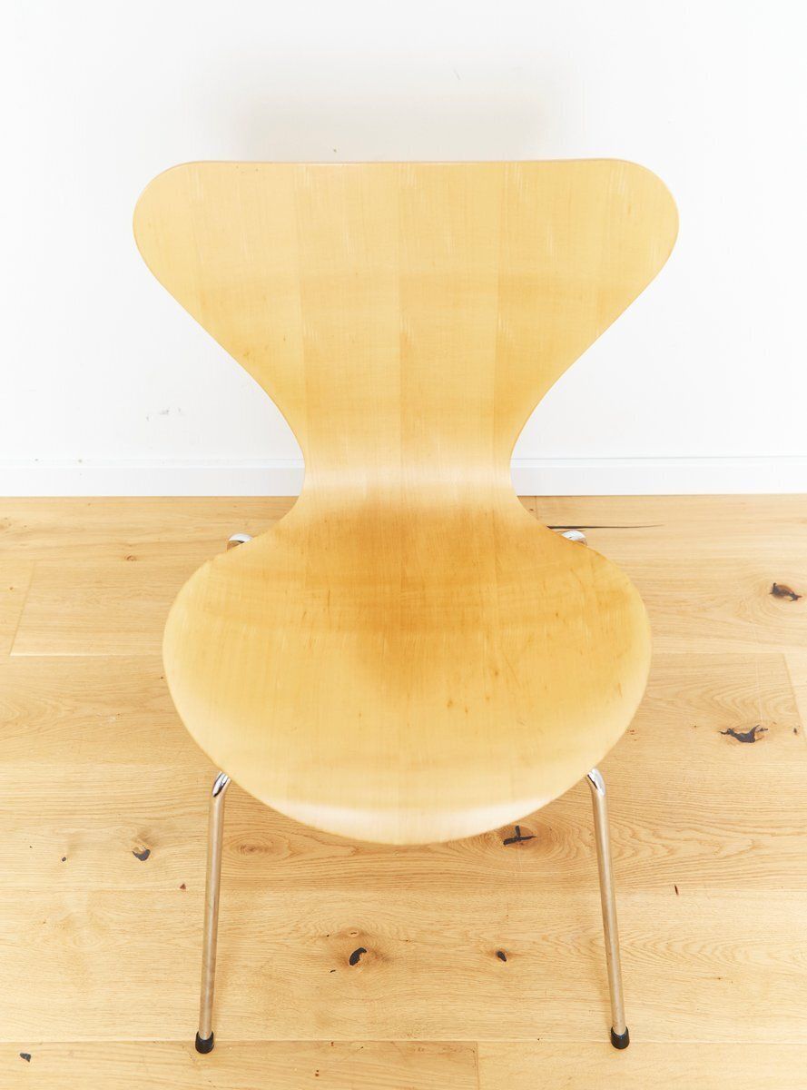 3107 Series 7 Chairs By Arne Jacobsen For Fritz Hansen, 2002