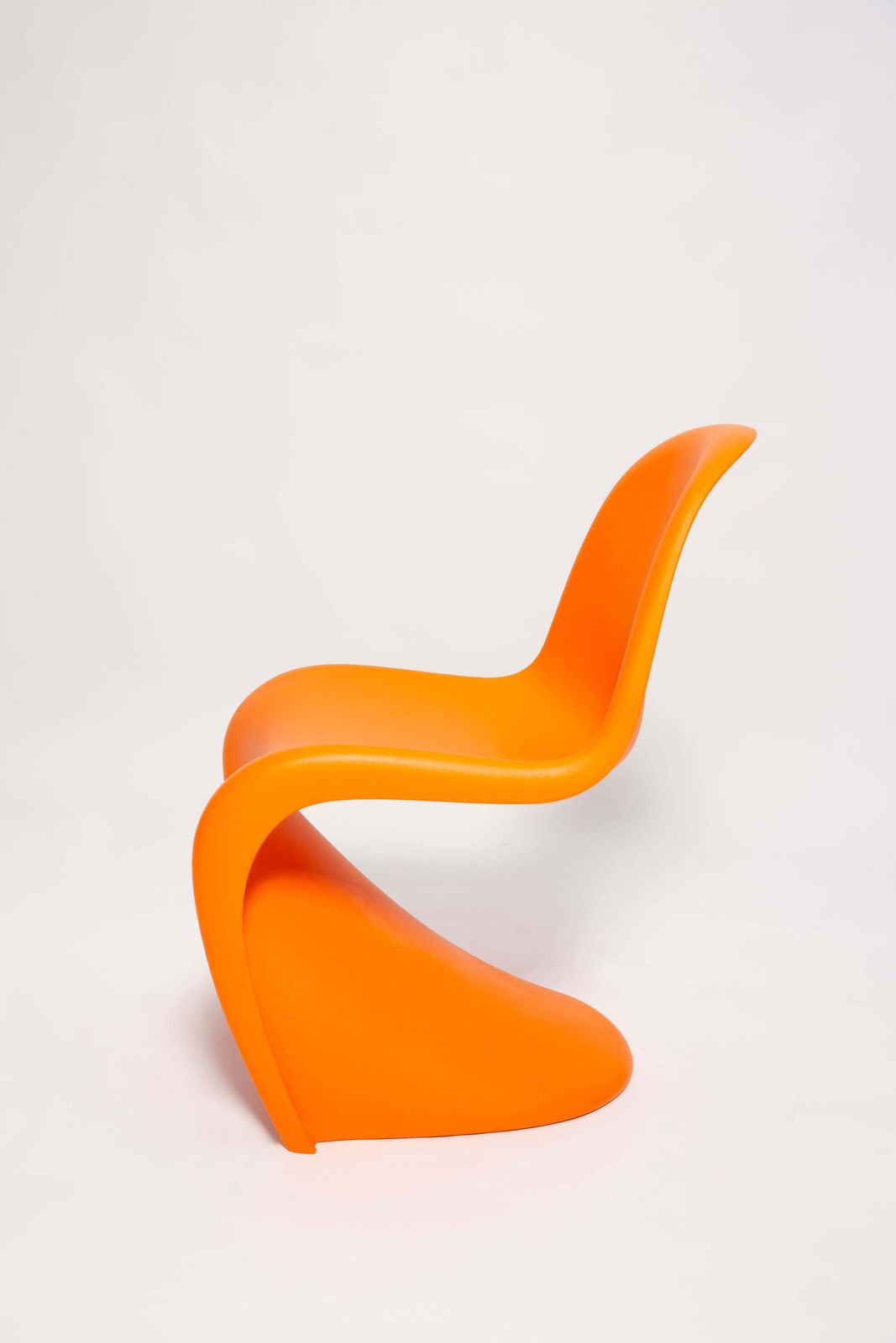 Vitra Verner Panton S Junior Chair In Orange Plastic, 2009 photo vinterior