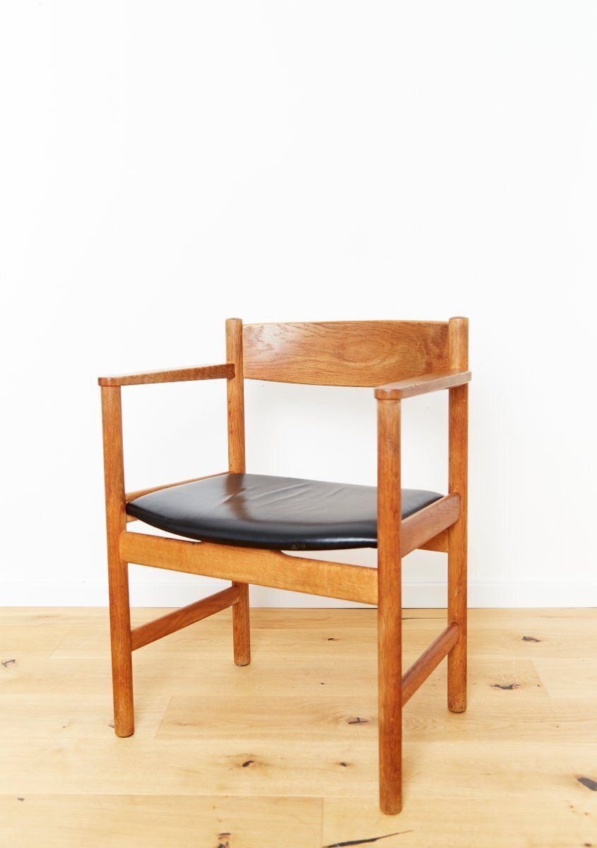 photo furniture No. 235 Armchair By Børge Mogensen For Fredericia