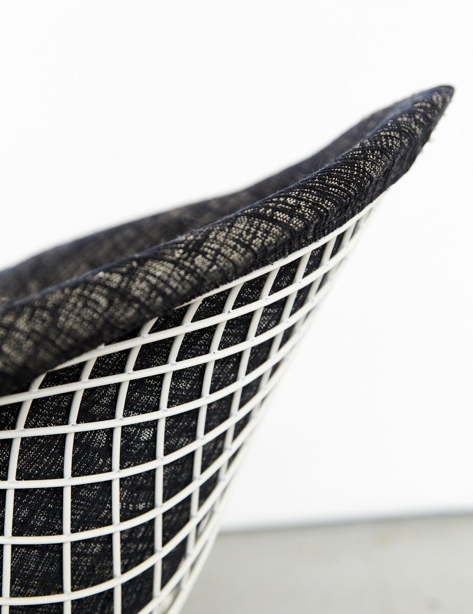 421 Diamond Chair By Harry Bertoia For Knoll International, 1970s photo vinterior