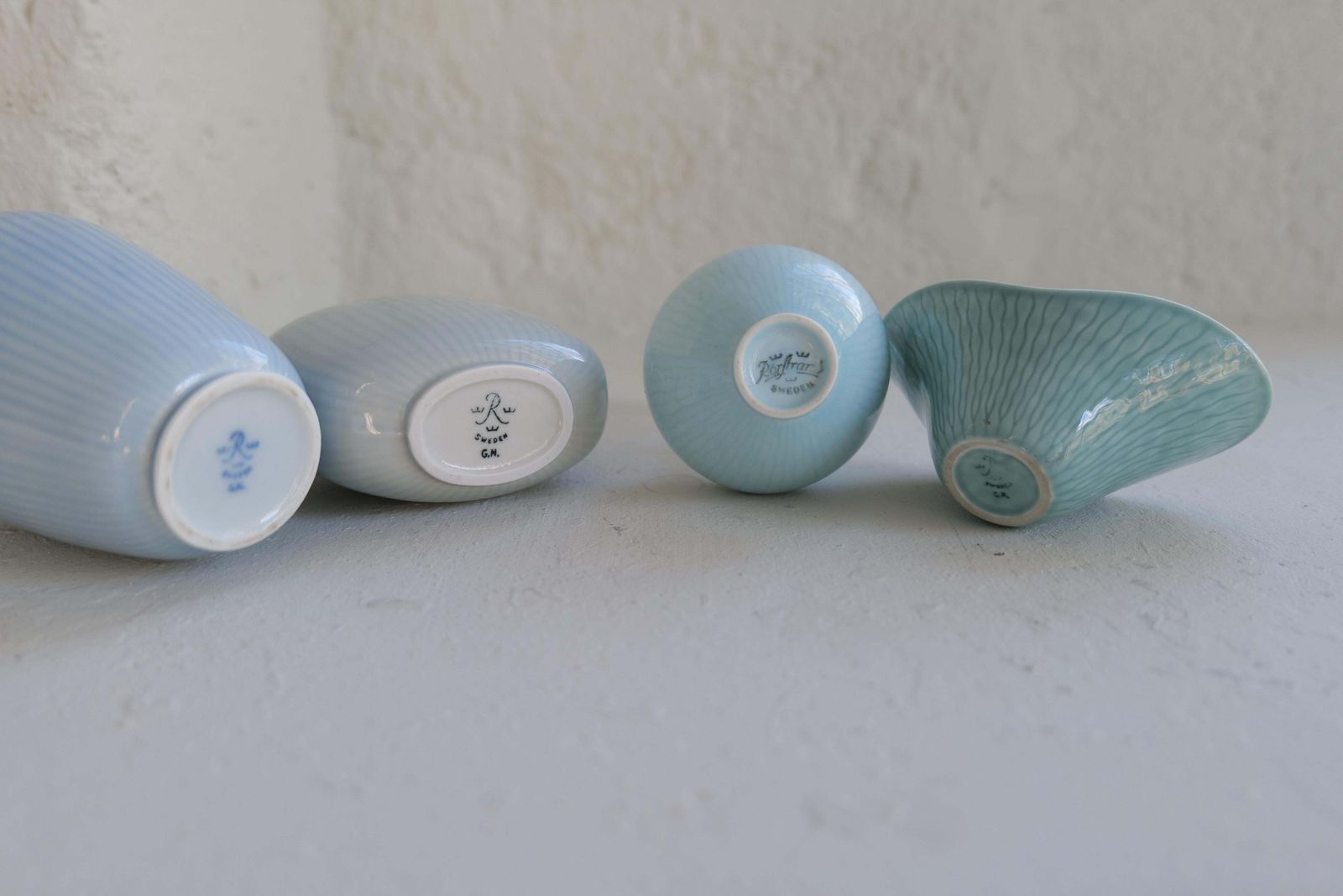 photo furniture Midcentury Modern Set Of 4 Ceramic Vases Rörstrand Gunnar Nylund, Sweden, 1950s