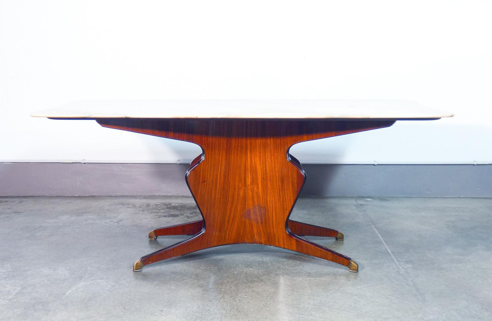 Tavolo, Design Osvaldo Borsani. Piano In Marmo. Italia, Anni 50 photo buy