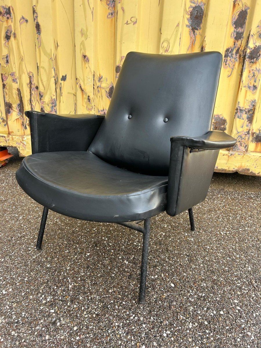 Sk660 Armchair From Pierre Guariche, 1950s