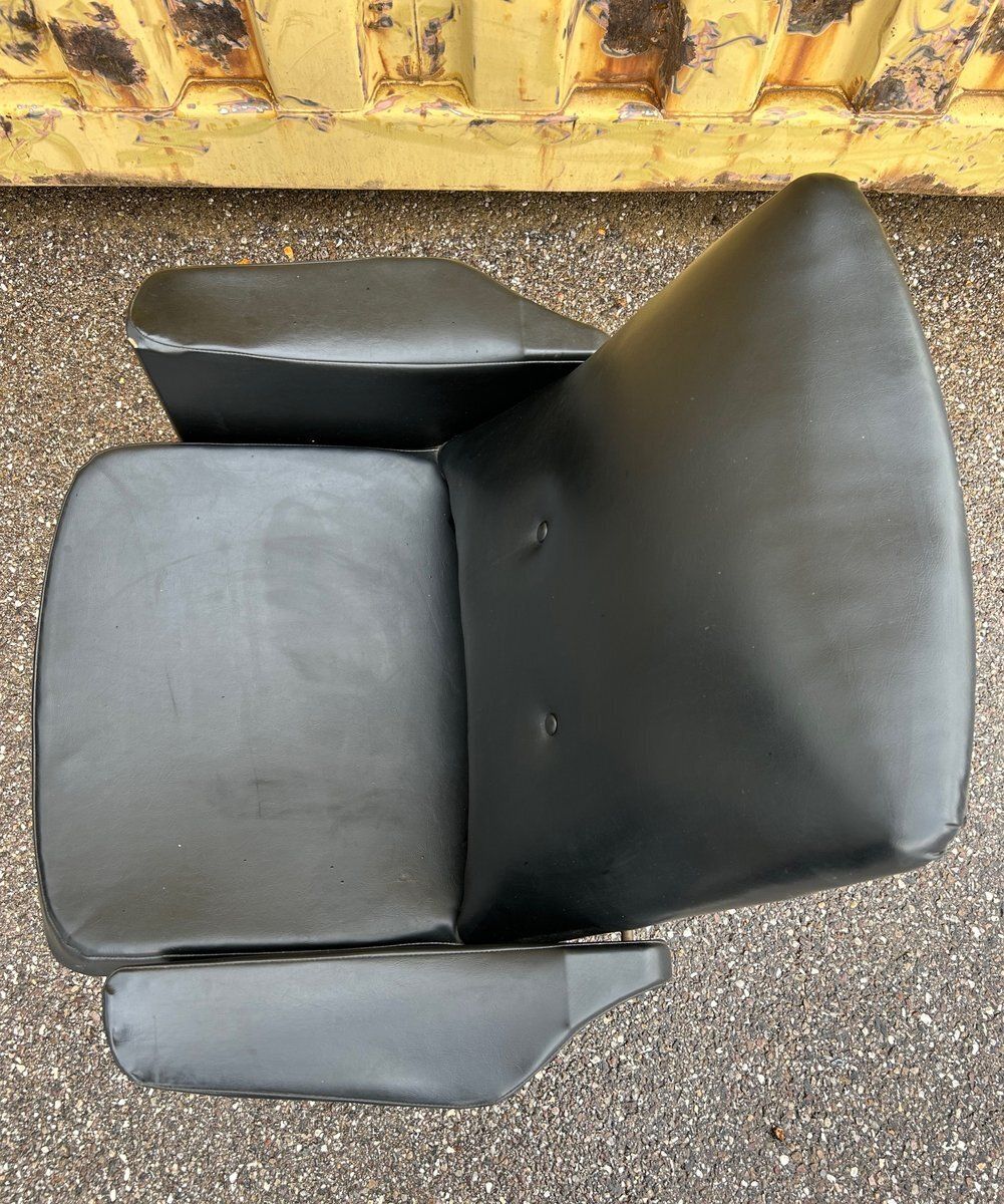 photo for sale Sk660 Armchair From Pierre Guariche, 1950s