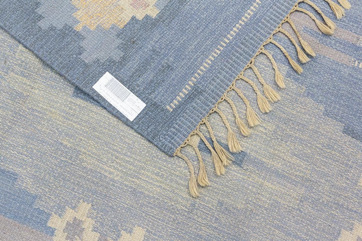 photo furniture Scandinavian Rollakan Rug