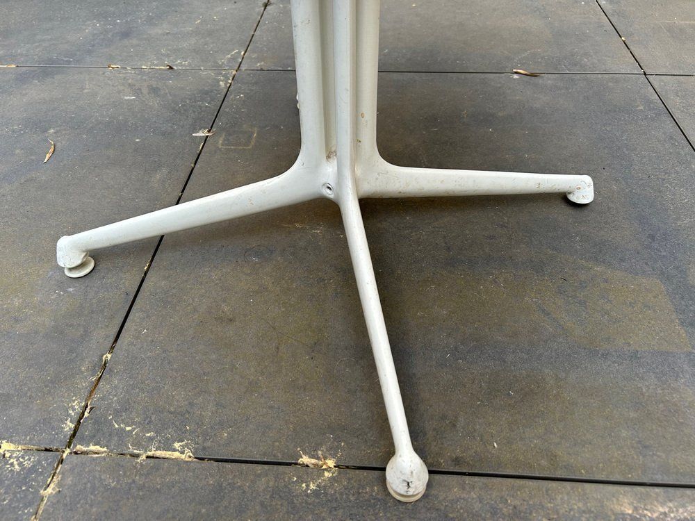 Set Of La Fonda Herman Miller Chairs By Charles & Ray Eames For Herman Miller photo buy