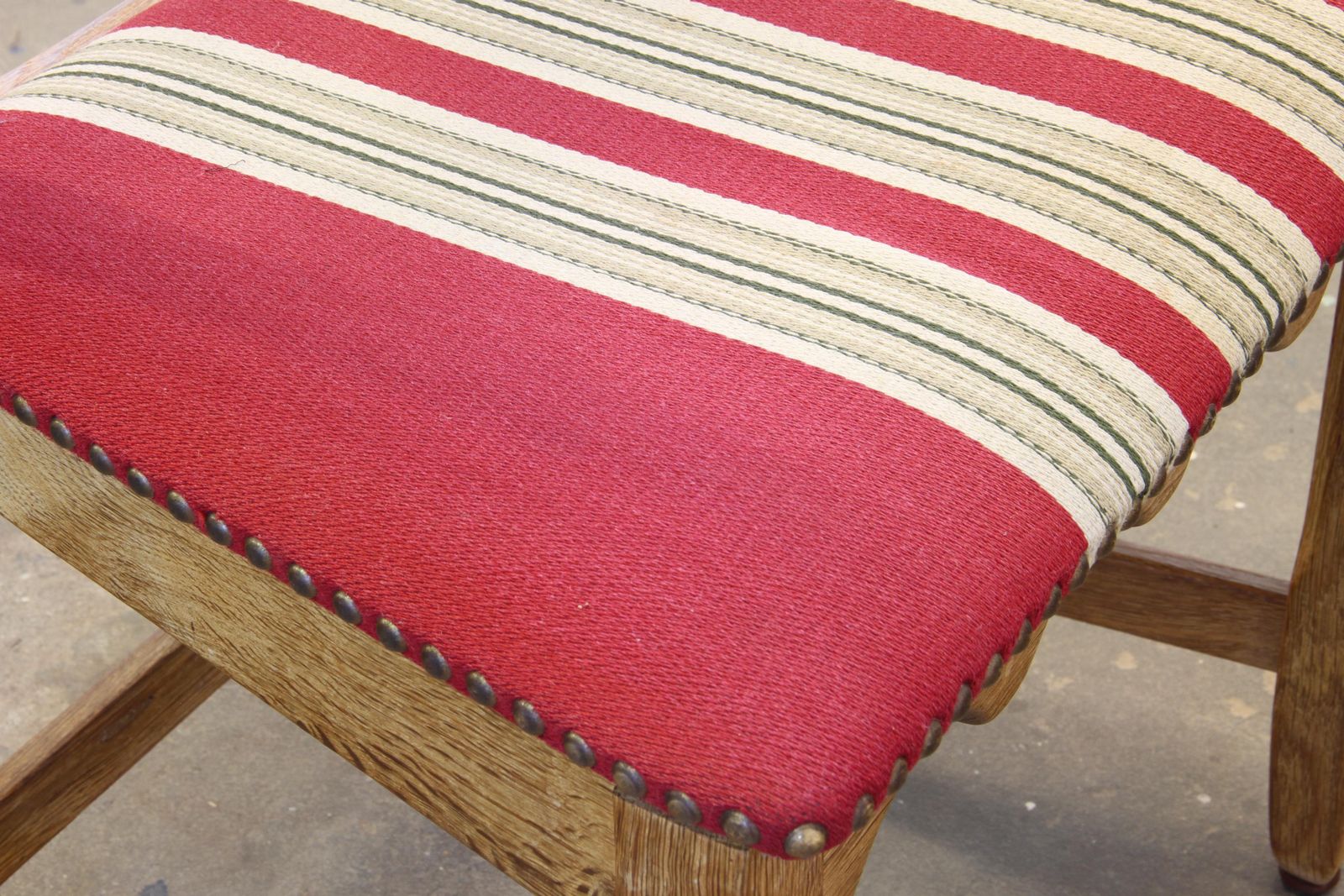 photo buy Vintage Jaren 1960 Deense Brutalist Ladderrug Eiken Stoelen In De Stijl Van Kjærnulf