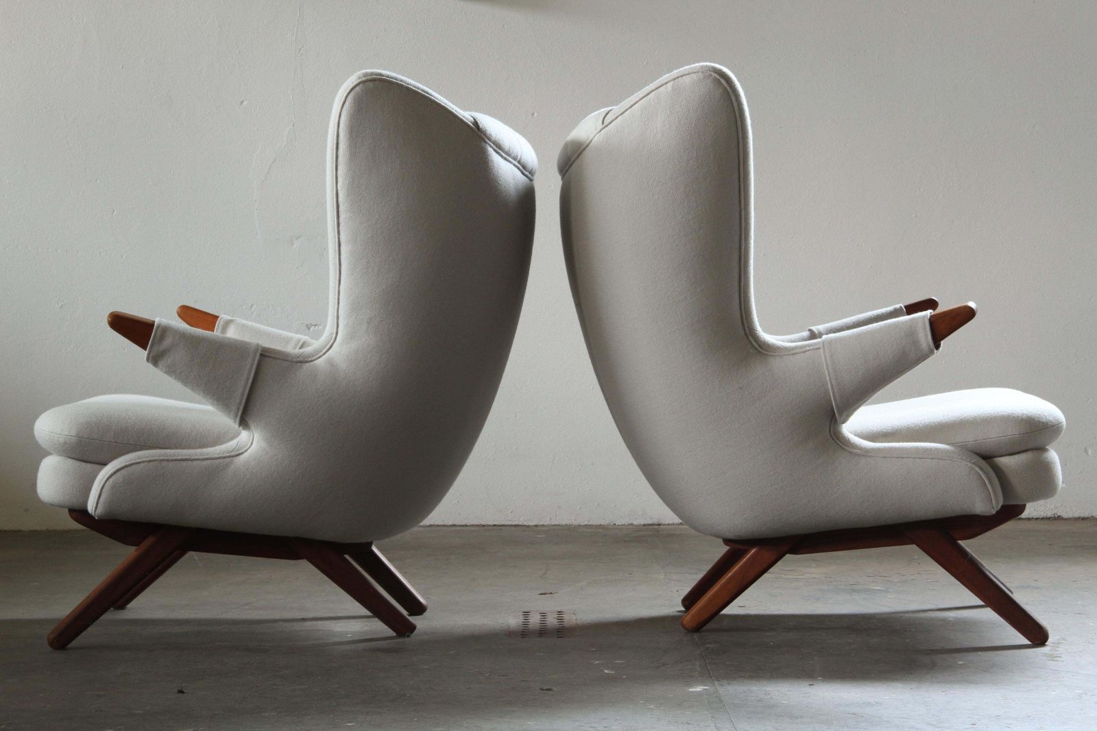 photo vintage Pair Of Vintage Svend Skipper “Model 91” Lounge Chairs, Denmark, 1960s