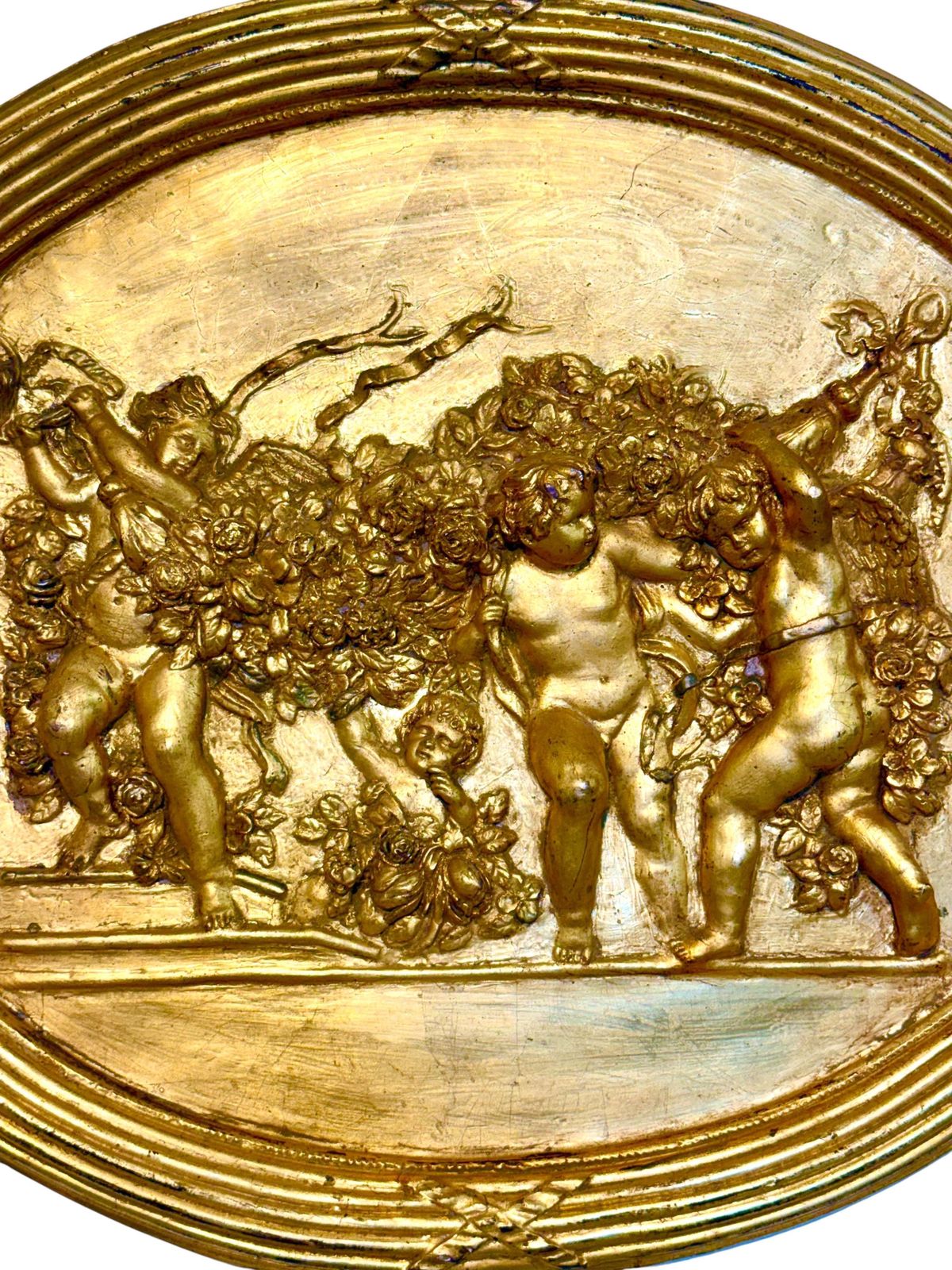 19th Century Gilded Plaster Oval Bas Relief With Putti And Garlands photo vinterior