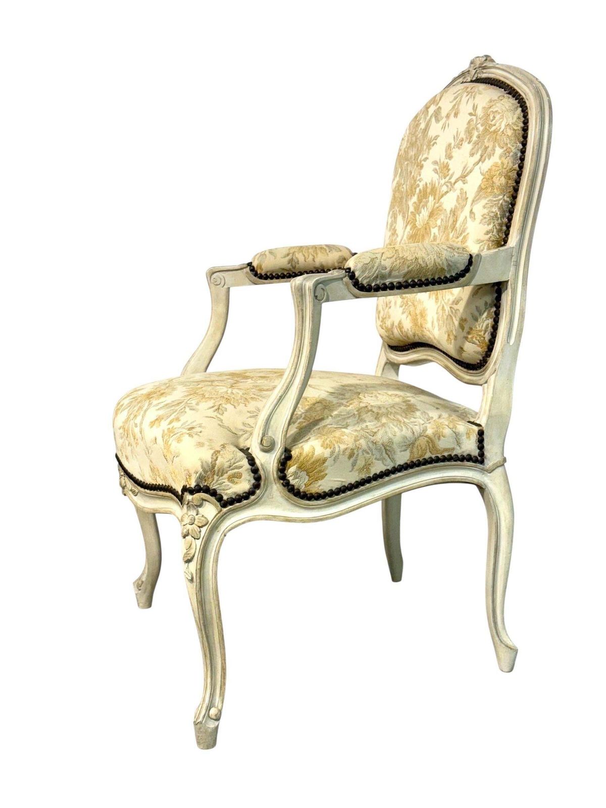 Pair Of  Louis XV Style 'Fauteuils à La Reine' Armchairs, 19th Century photo vintage