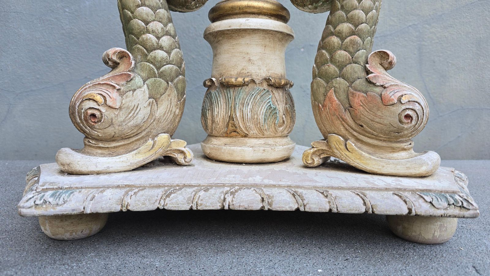 Monumental Italian Carved Wood Floor Lamp With Dolphin Motif, Mid 20th Century photo vintage