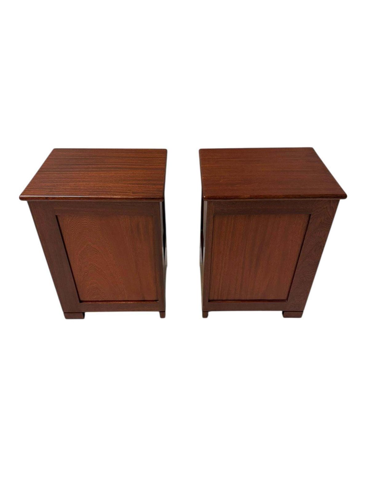 Art Deco Modernist Nightstands By J.A. Muntendam For L.O.V. Oosterbeek, 1920s photo 4861.0