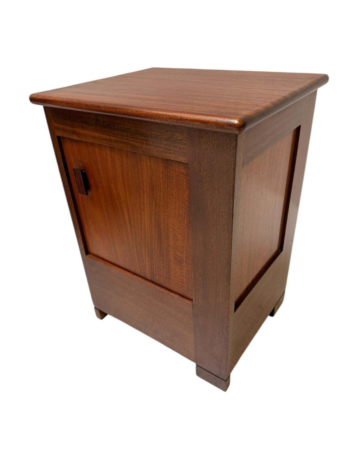 4861.0 Art Deco Modernist Nightstands By J.A. Muntendam For L.O.V. Oosterbeek, 1920s photo