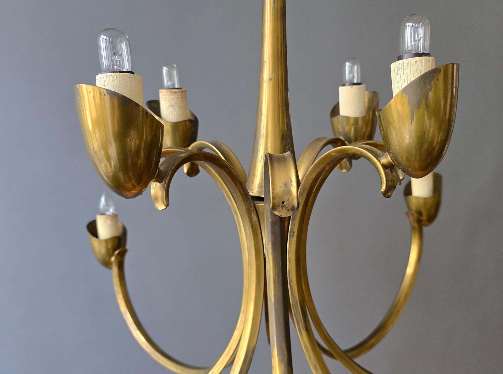 Large Italian Brass Chandelier With 12 Arms, 1950s photo vinterior