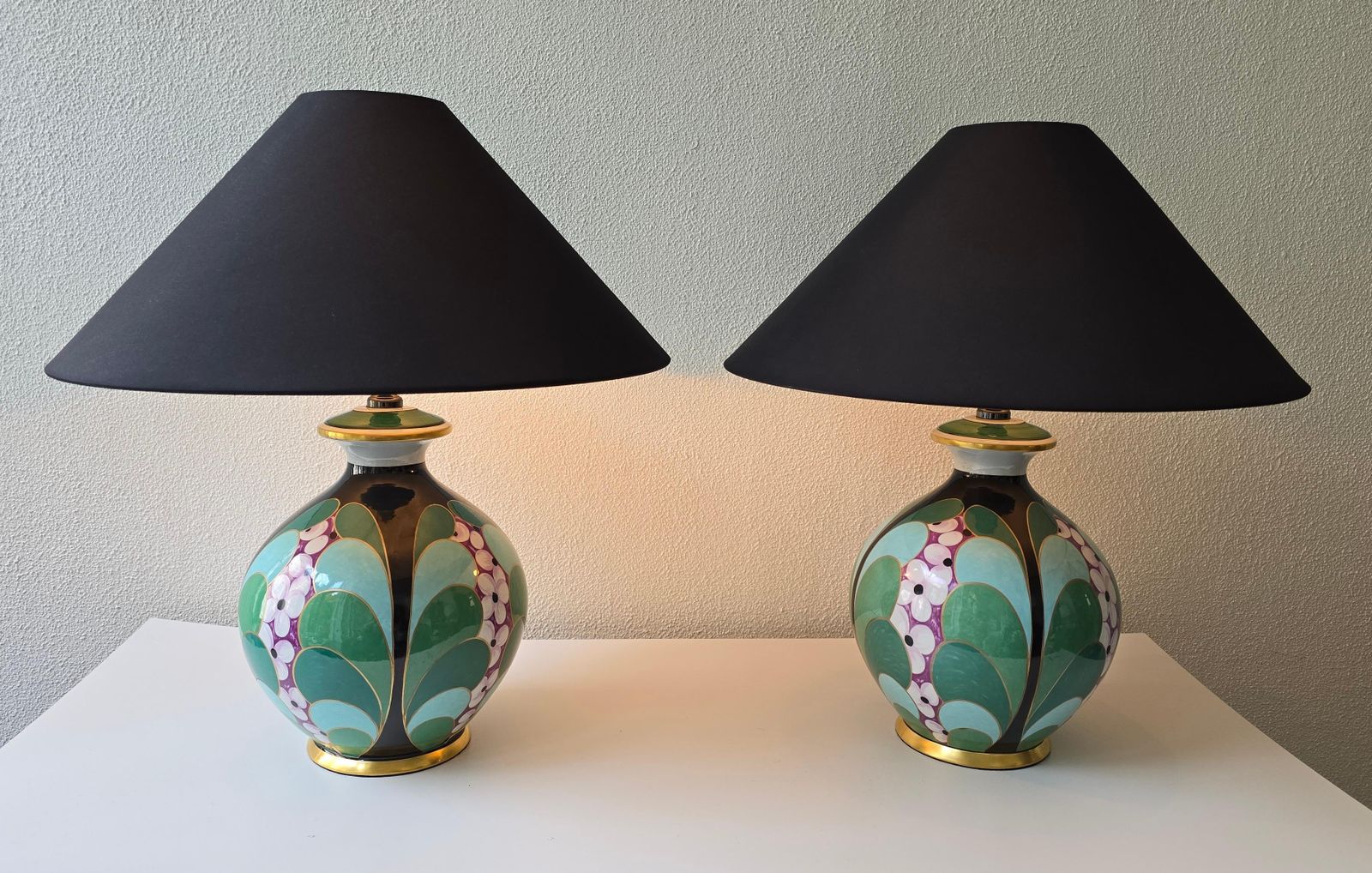 Pair Of Hand Painted Italian Porcelain Table Lamps By Le Porcellane, Florence photo vinterior
