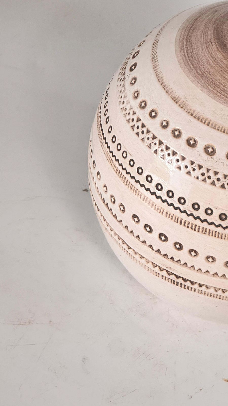 photo for sale 1970s French Ceramic Table Lamp – Beige Geometric Relief Design, Jean Besnard