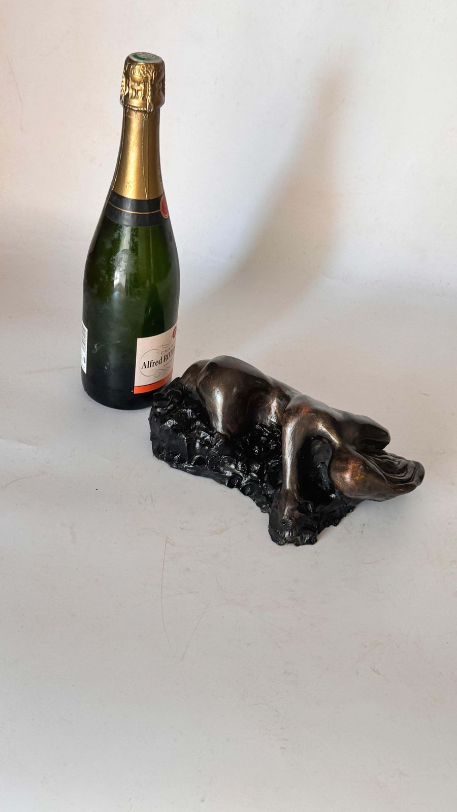 Reclining Female Sculpture – Black Patina – Raw Clay – 1970s photo furniture