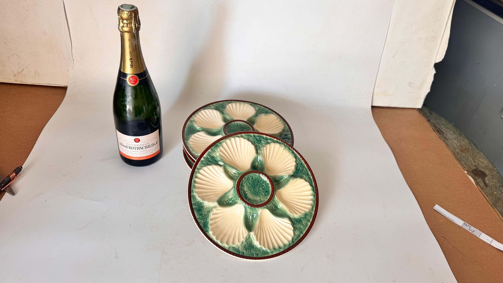 Set Of 4 Oyster Plates – Majolica, 19th Century – Green, White & Brown Glaze photo for sale